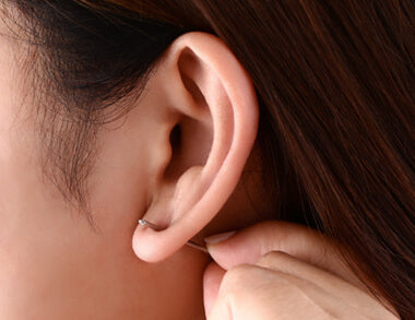 How to Use Ear Tapers